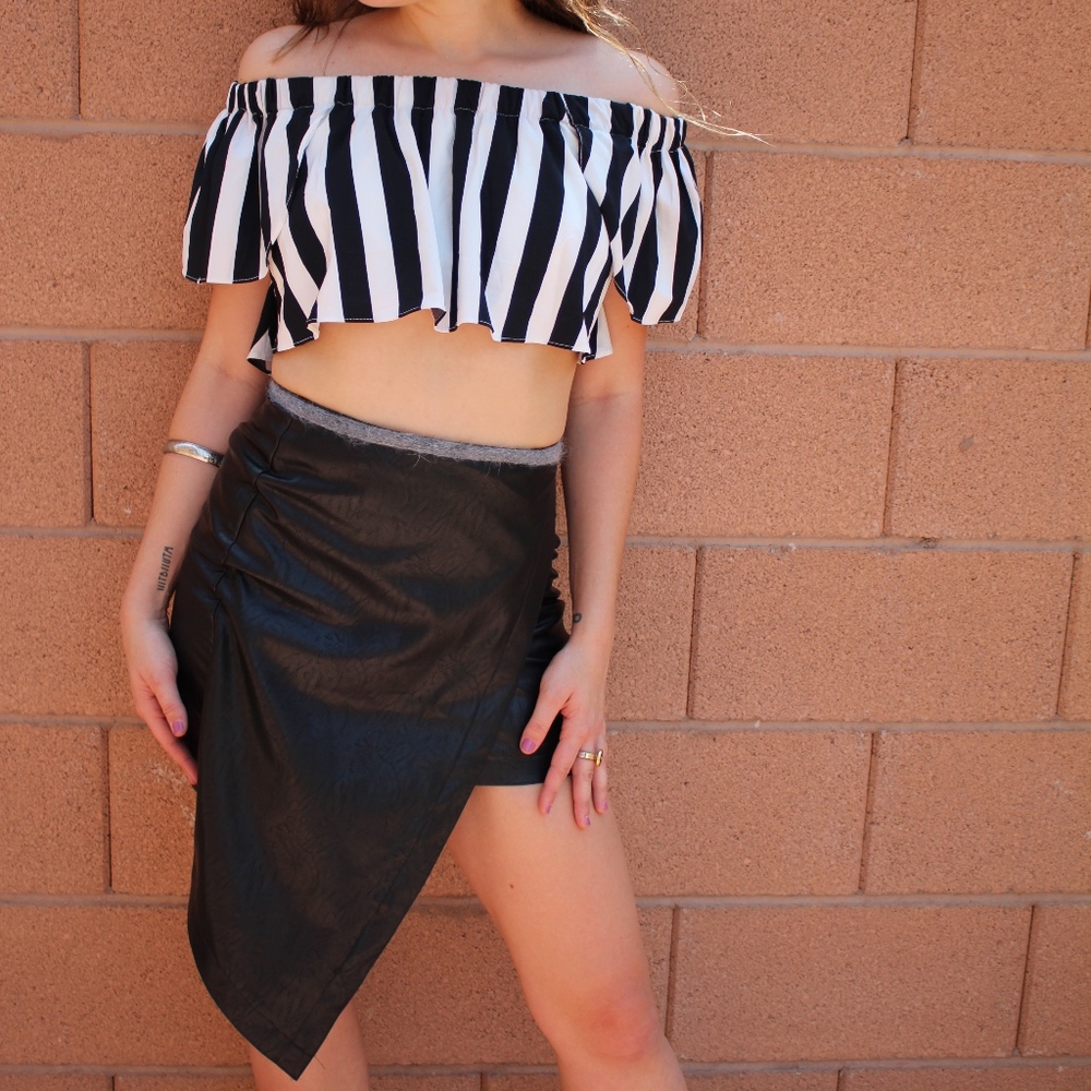 🆕 Asymmetrical Wrap Leather Mini Skirt